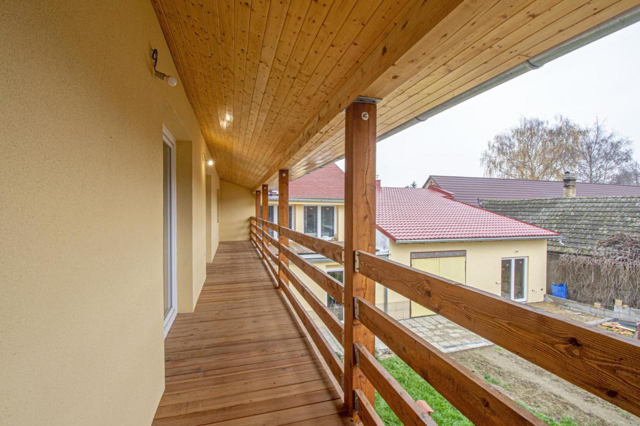 Velky Apartman Zlamanka Kroměříž Εξωτερικό φωτογραφία